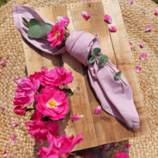 serviette de table rose pâle